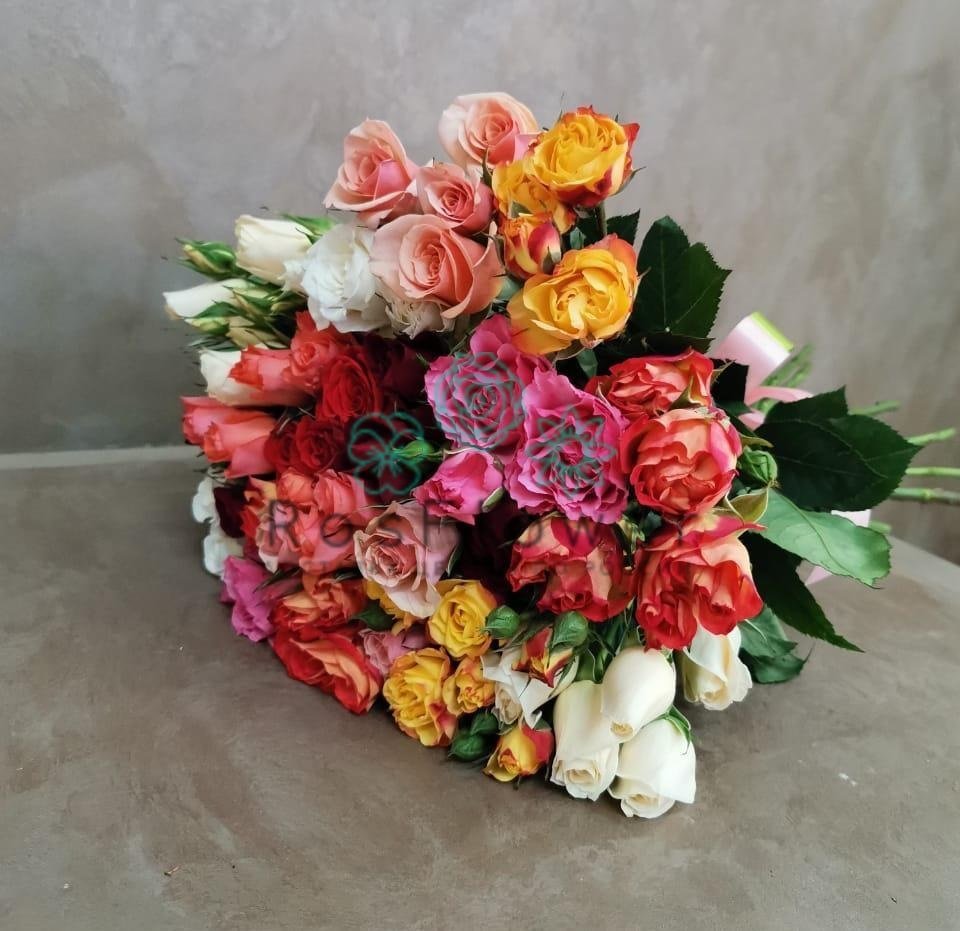 Букет цветов из: Розы в Сасыколи
