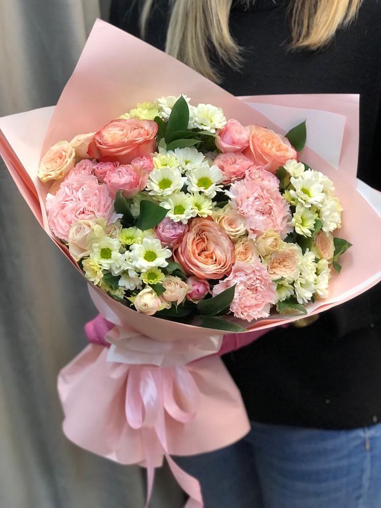 Букет цветов из: Гвоздики, Розы и Хризантемы в Сасыколи