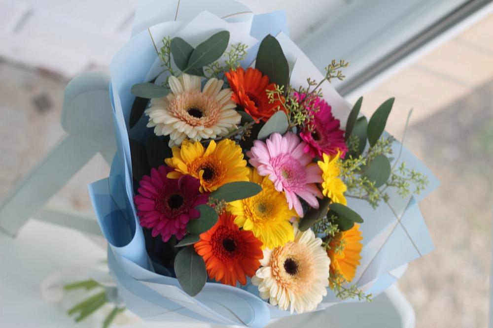 Букет цветов из: Герберы в Сасыколи