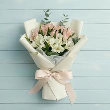 Букет цветов из:  Альстромерии в Сасыколи