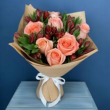 Букет цветов из:  Розы и Альстромерии #REPLACE_PRED# Сасыколи