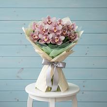 Букет цветов из:  Орхидеи и Розы #REPLACE_PRED# Сасыколи