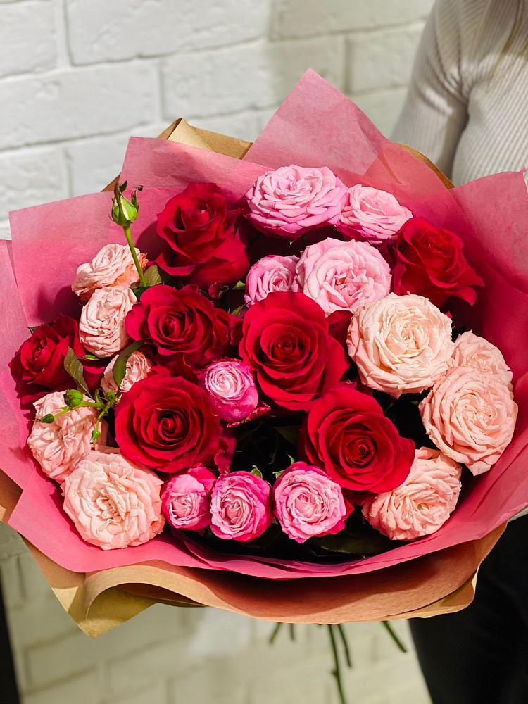 Букет цветов из: Розы в Сасыколи