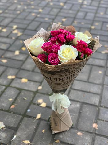 Букет цветов из: Розы в Сасыколи